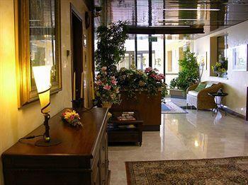 Papillon Hotel