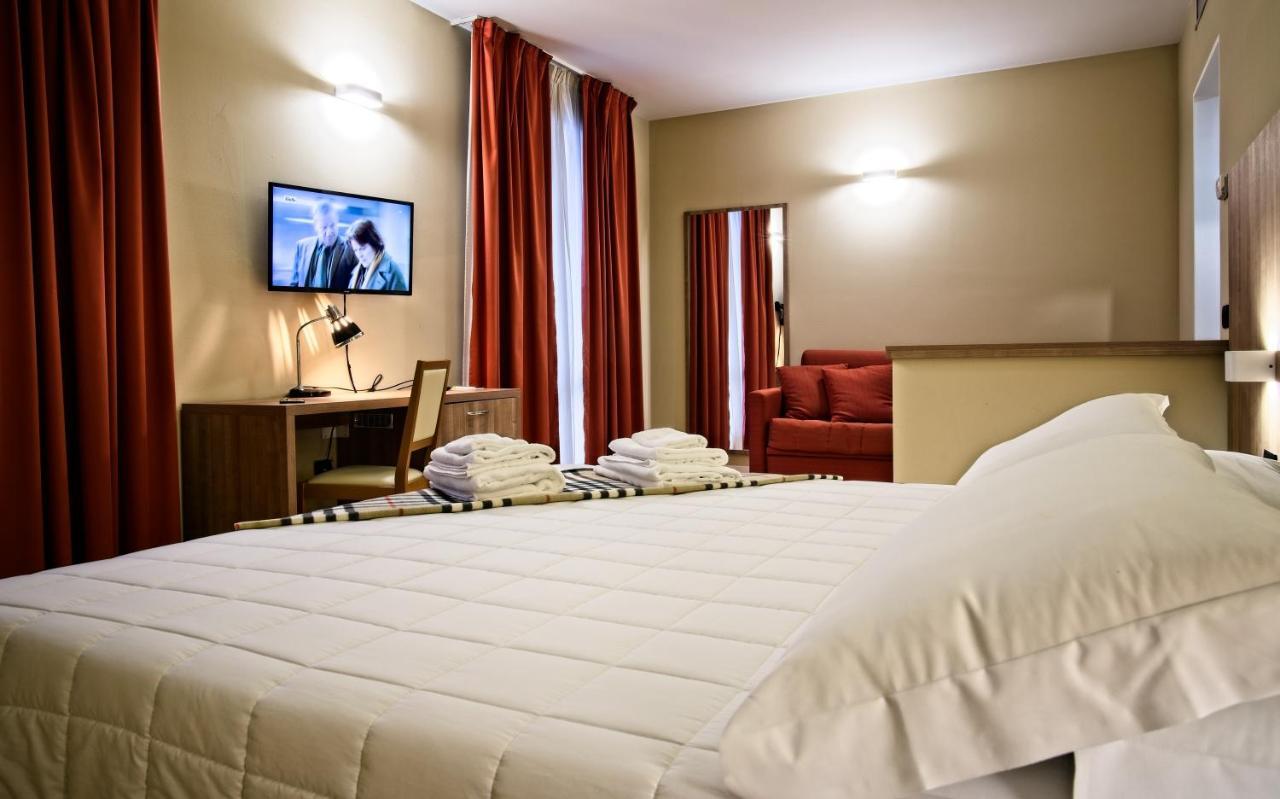 Papillon Hotel 3*